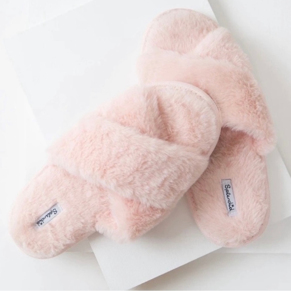Splendid Pink Faux Fur Slippers